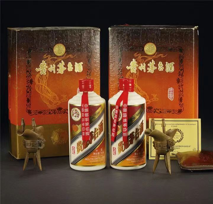 治多礼盒茅台酒回收
